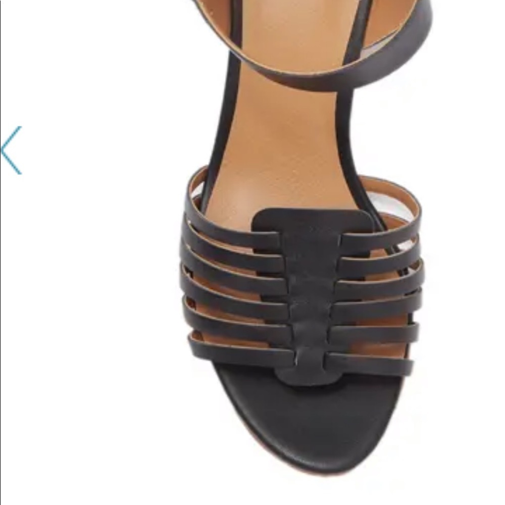 Susina Black NWOT Strappy sandal 9.5.